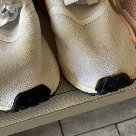 Adidas sneaker 2 - Picture 3 of 5